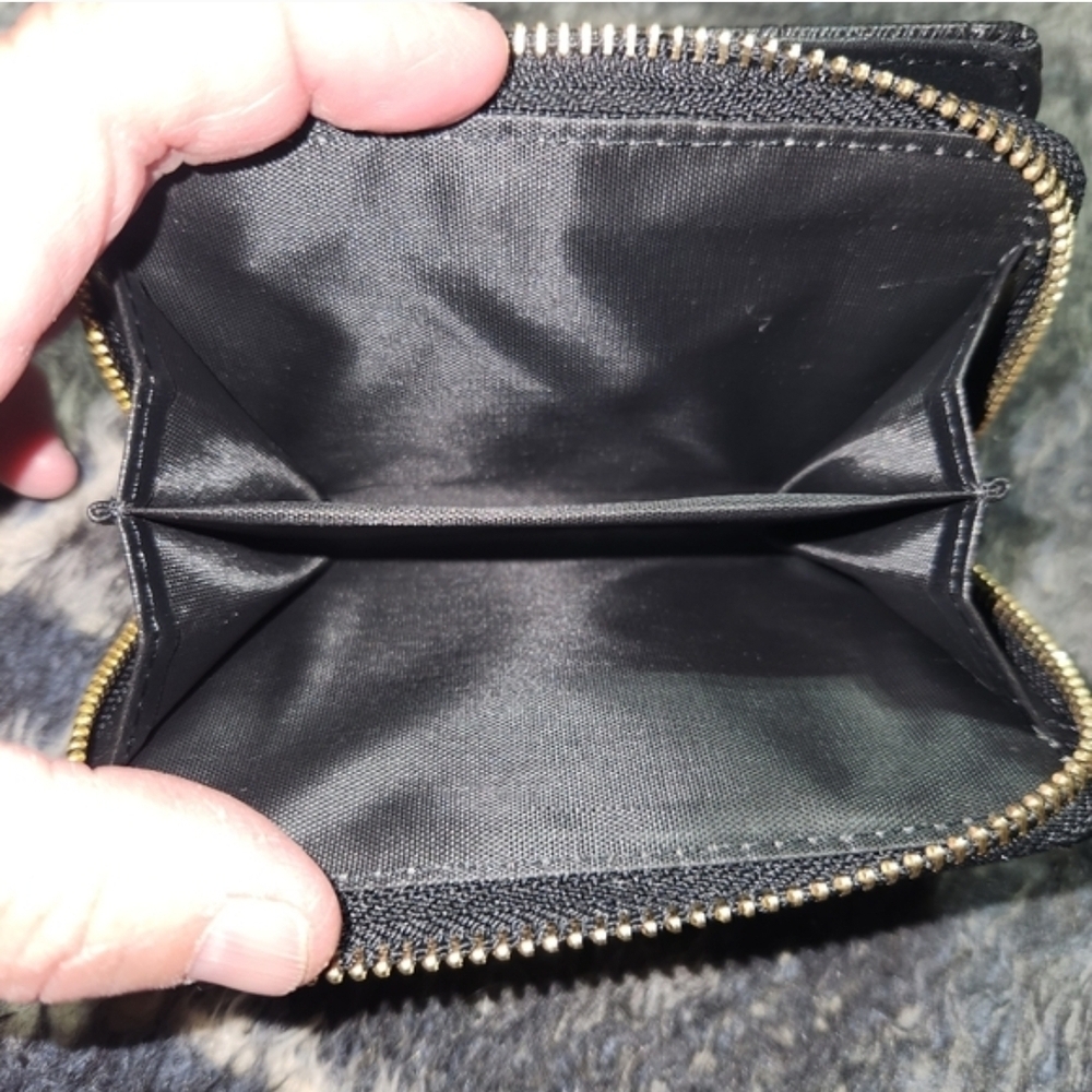 Badgley Mischka Black Snap Bifold with Zip Around Coin Compartment - Picture 6 of 11